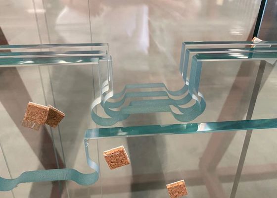 2.1mmの抵抗力がある厚く荒い絶縁された緩和されたガラスの急速な冷却の傷